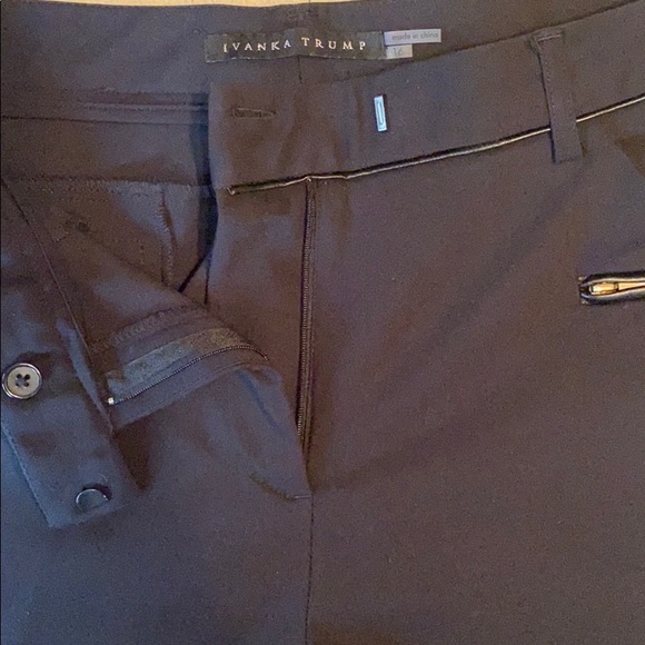 Black, skinny pants - Picture 2 of 3